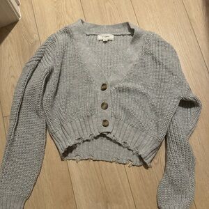 Grey women’s sweater (M)
